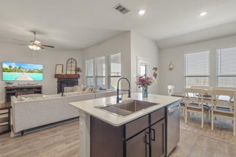 3516 Tunnel Avenue Aubrey TX 76227