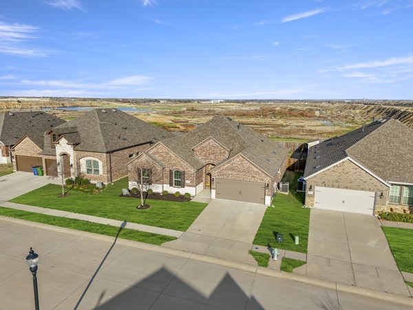 3516 Tunnel Avenue Aubrey TX 76227