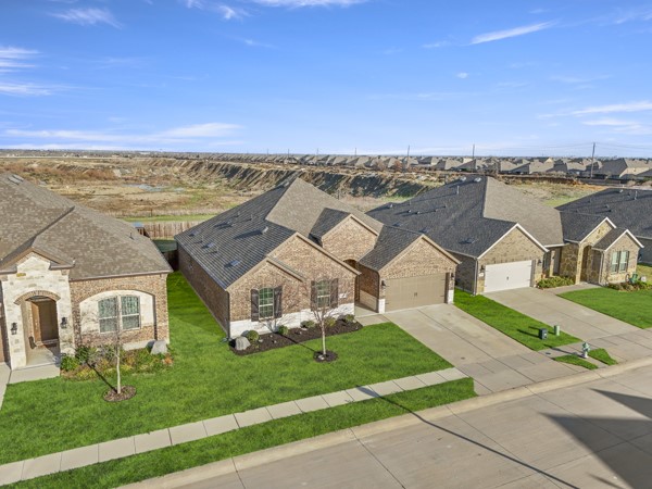 3516 Tunnel Avenue Aubrey TX 76227