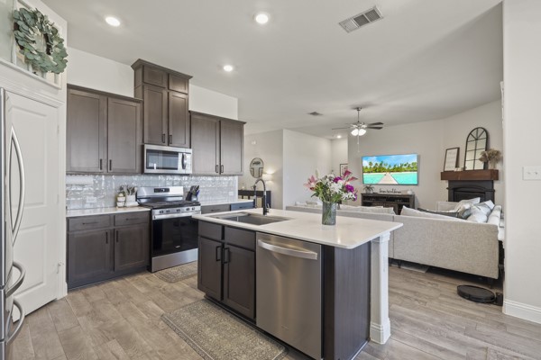 3516 Tunnel Avenue Aubrey TX 76227