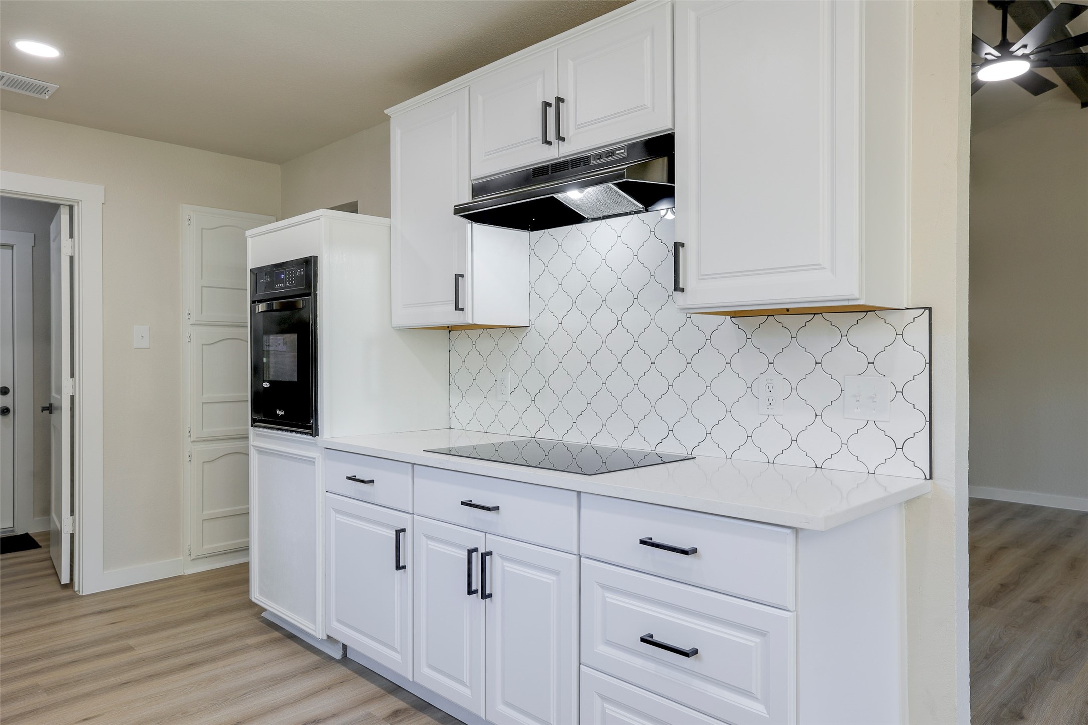 3509 Cabotwood Court Arlington TX 76015