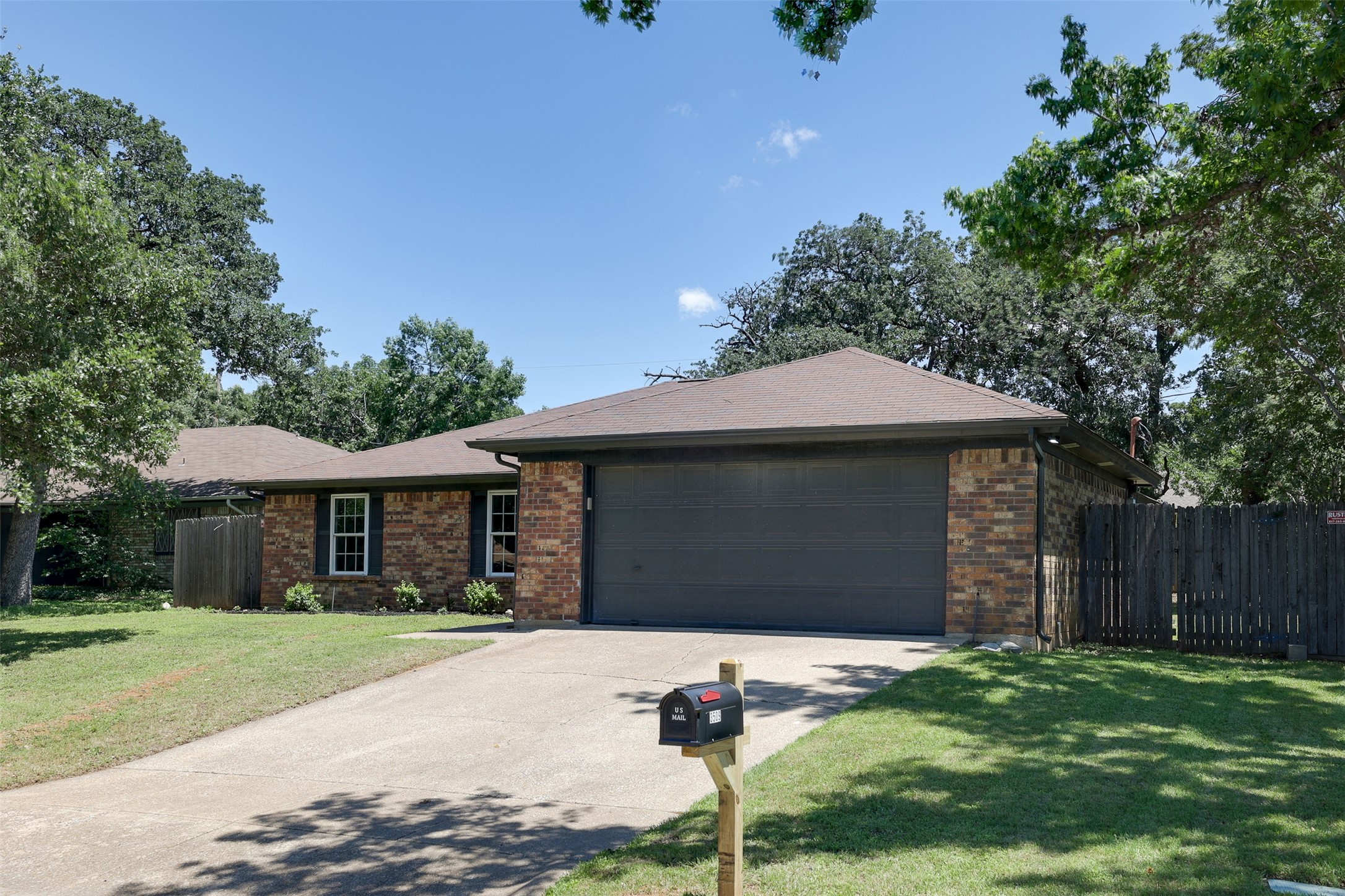 3509 Cabotwood Court Arlington TX 76015