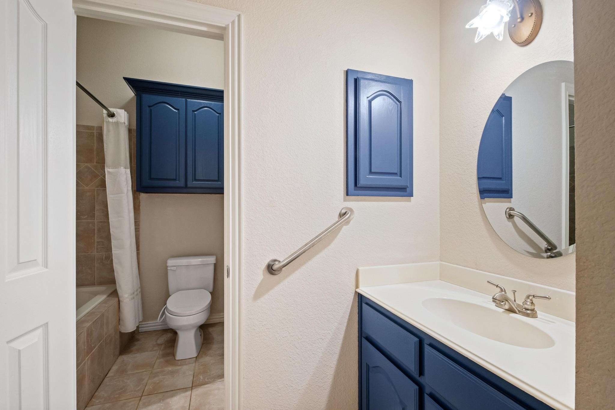 820 Alysa Lane Waxahachie TX 75167