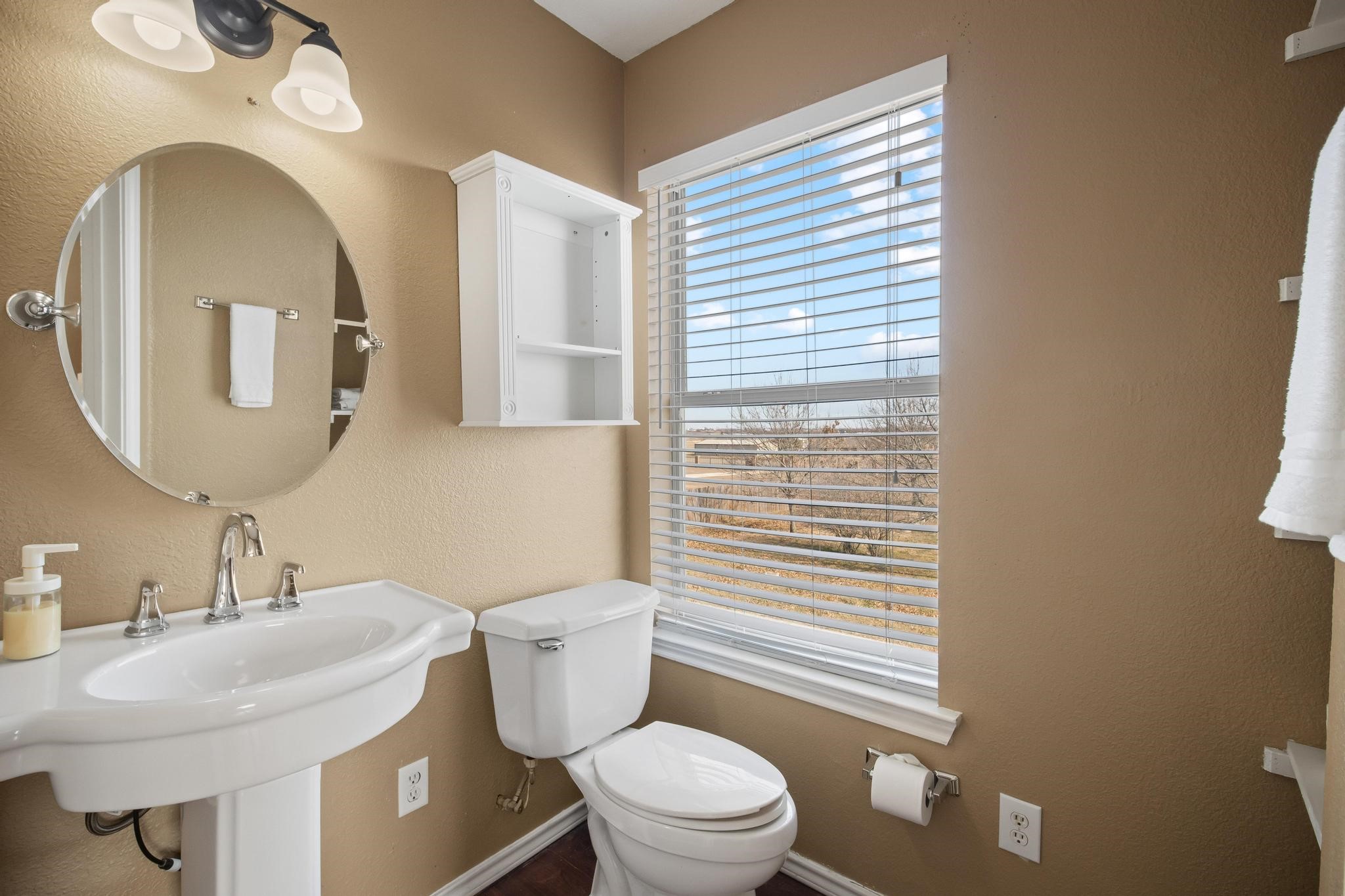 820 Alysa Lane Waxahachie TX 75167