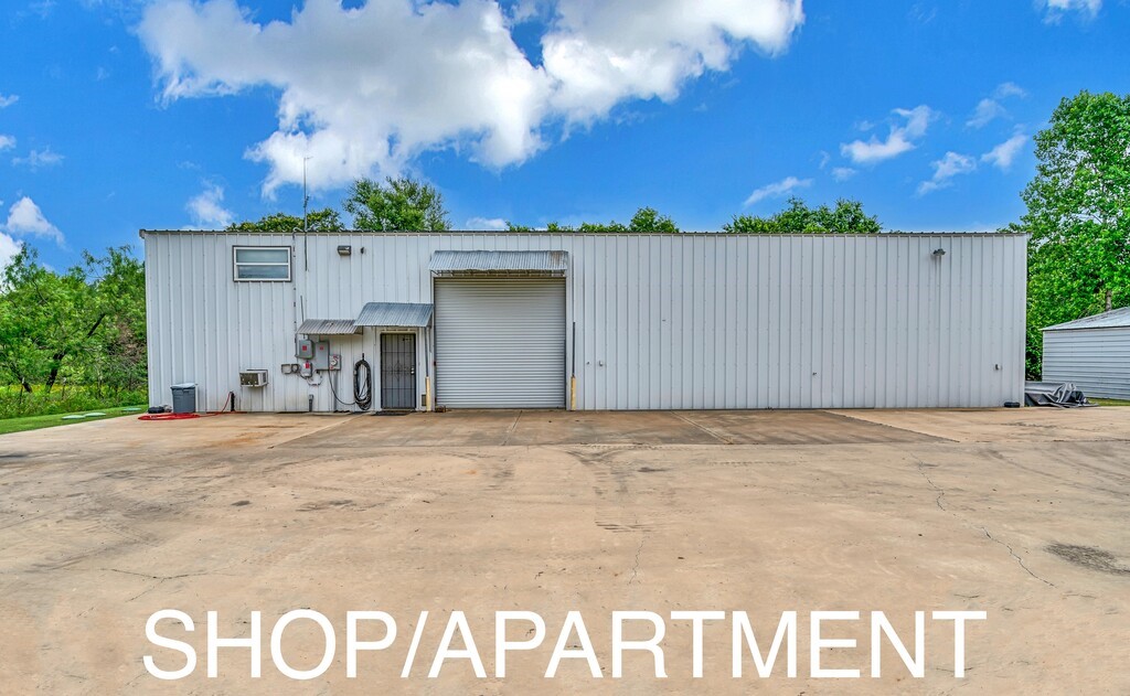 5004 Gholson Road Waco TX 76705