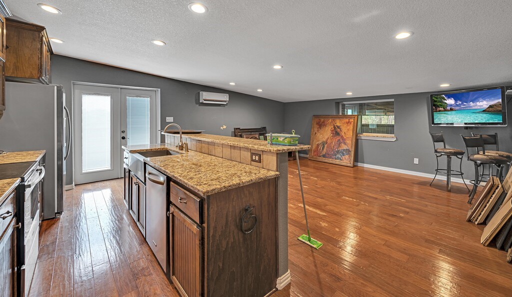 5004 Gholson Road Waco TX 76705