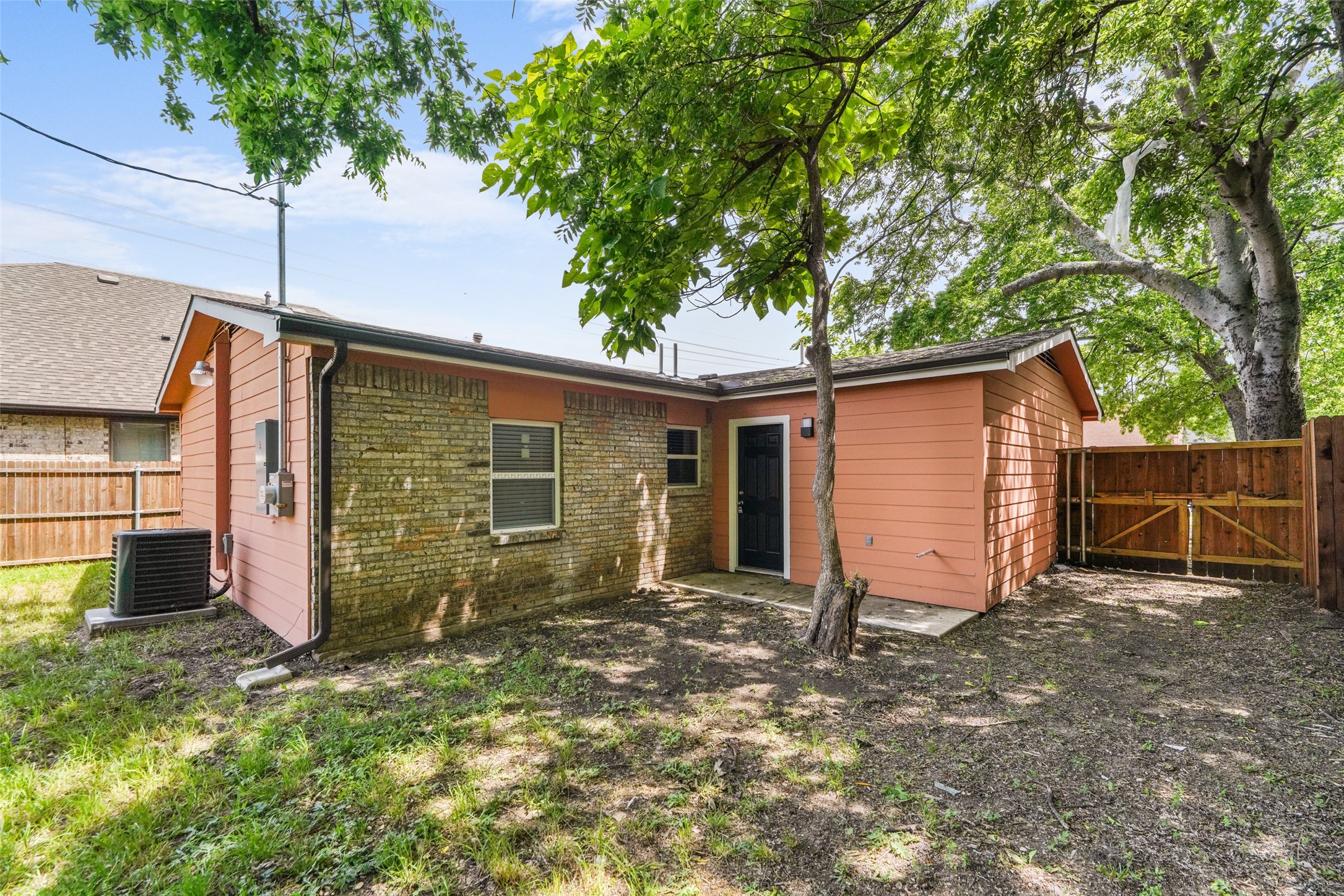 2210 El Paso Street Grand Prairie TX 75051