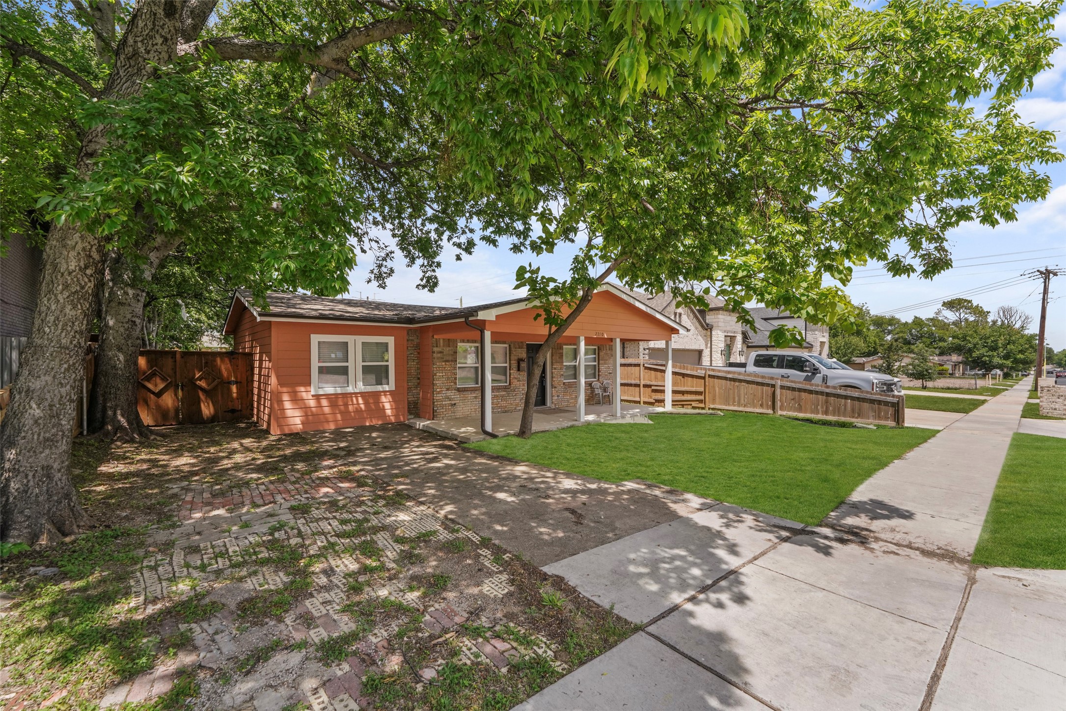2210 El Paso Street Grand Prairie TX 75051