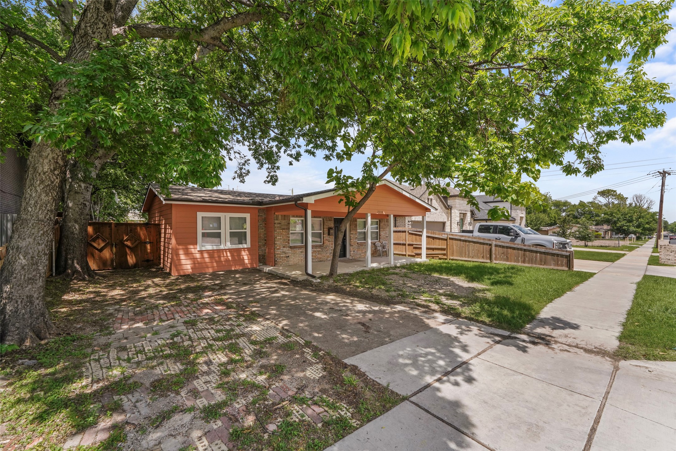 2210 El Paso Street Grand Prairie TX 75051