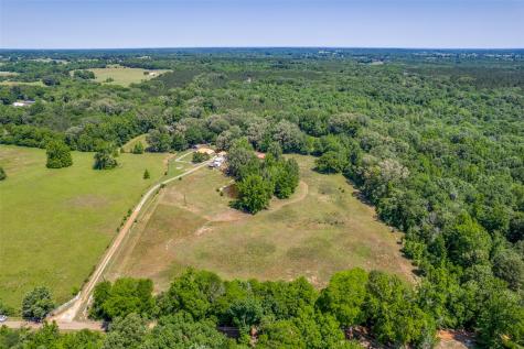 115 County Road 3302 Omaha TX 75571