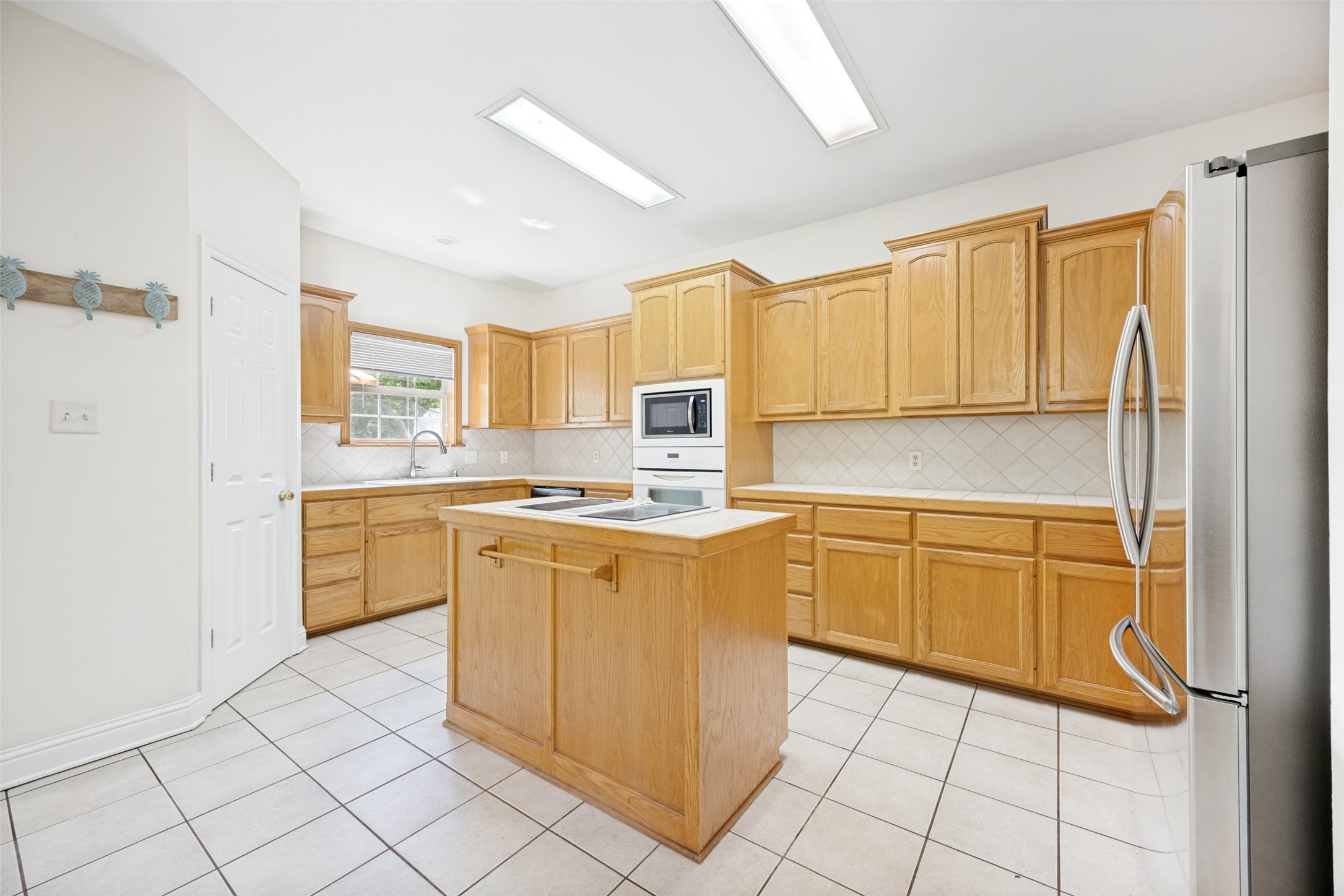115 County Road 3302 Omaha TX 75571