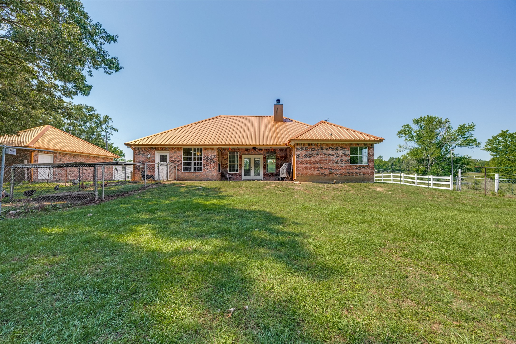 115 County Road 3302 Omaha TX 75571