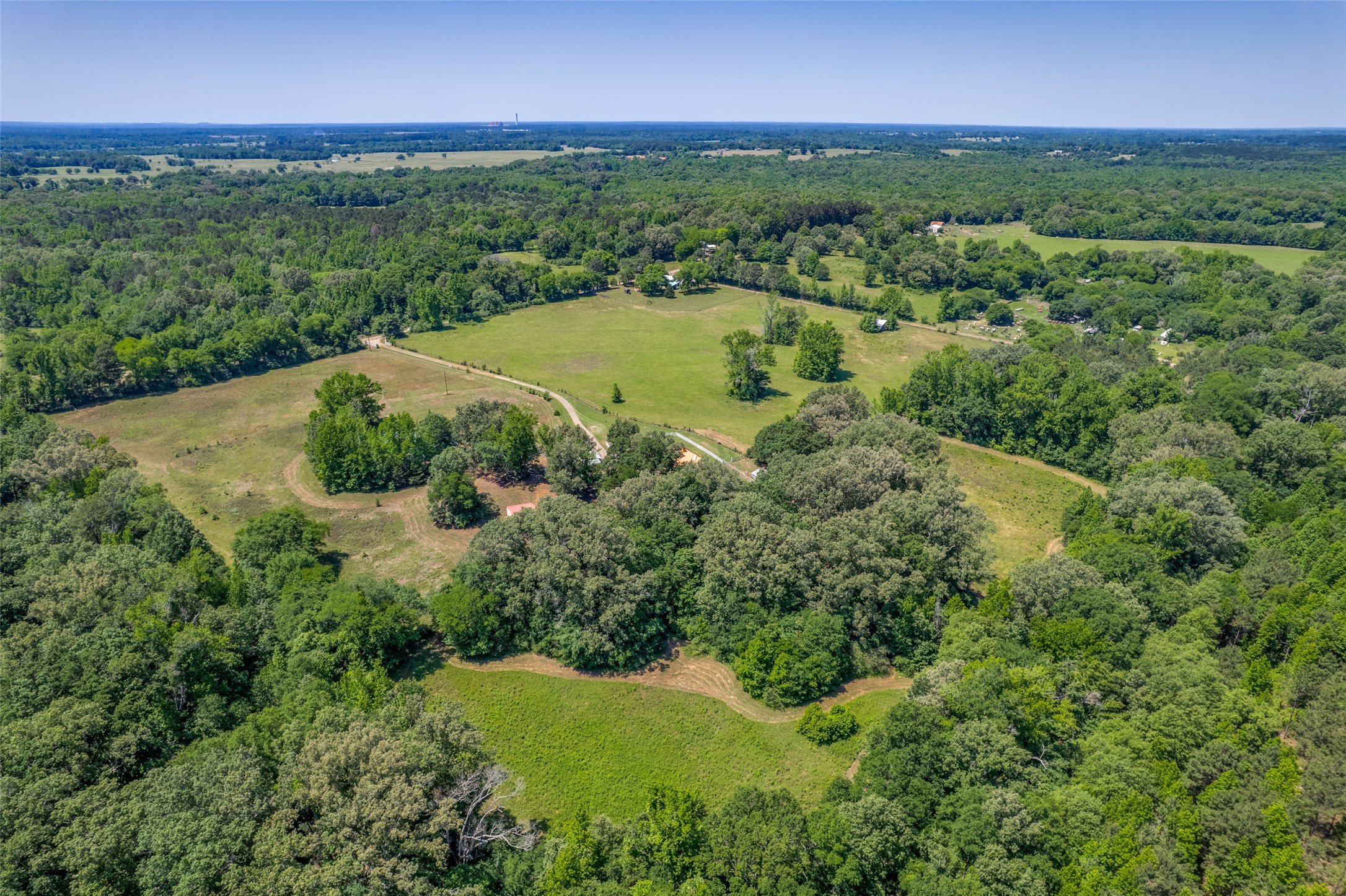 115 County Road 3302 Omaha TX 75571