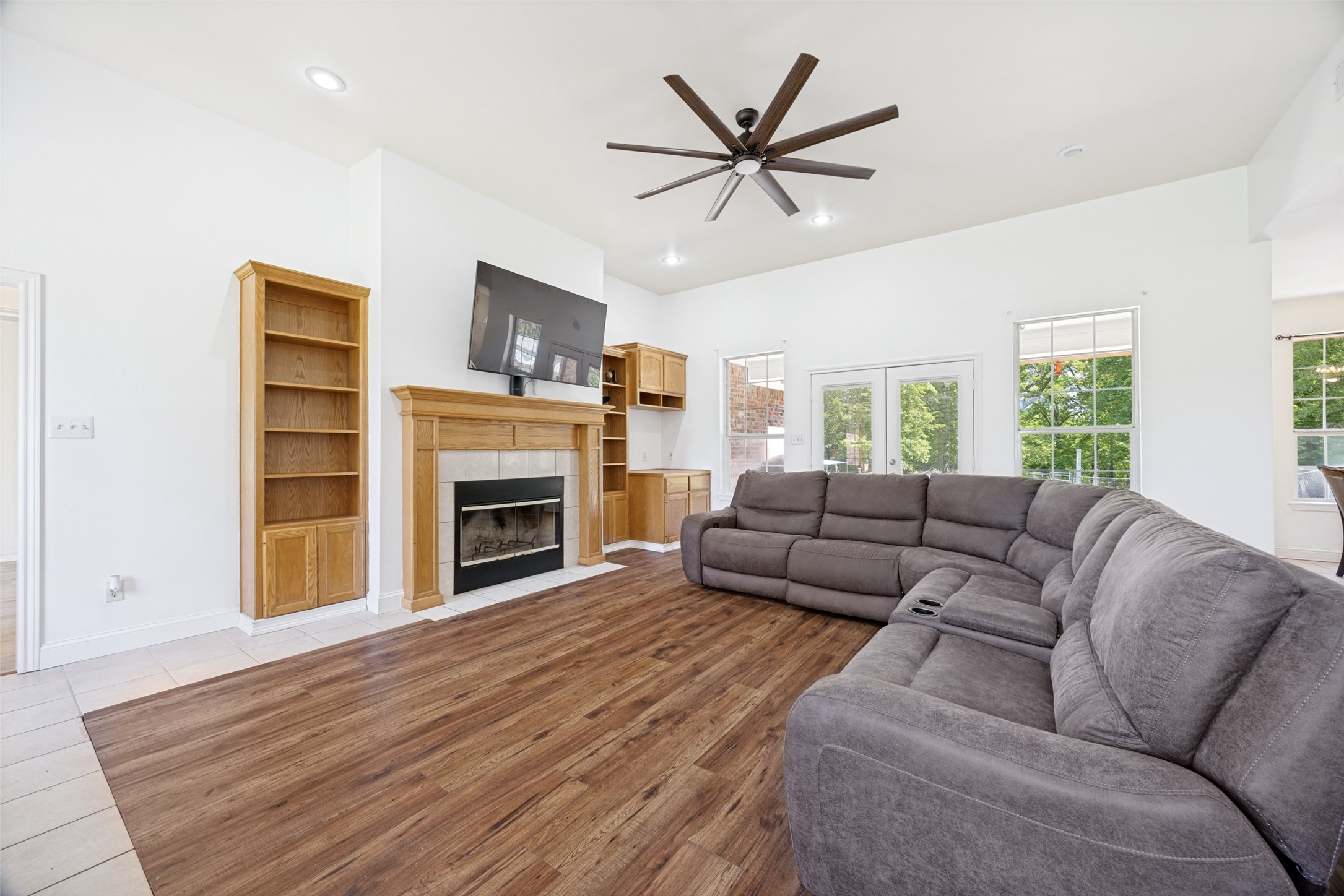 115 County Road 3302 Omaha TX 75571