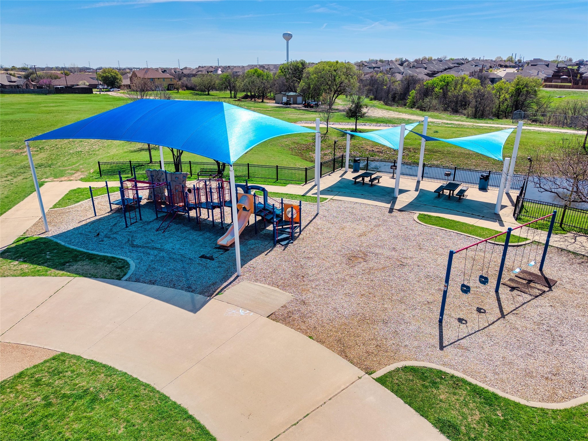 321 Sedalia Trail Justin TX 76247