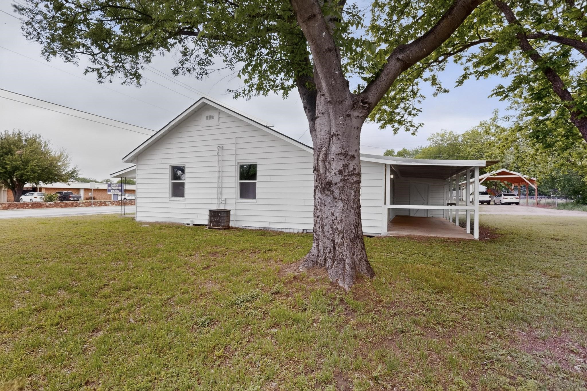 313 Fm 316 S Eustace TX 75124