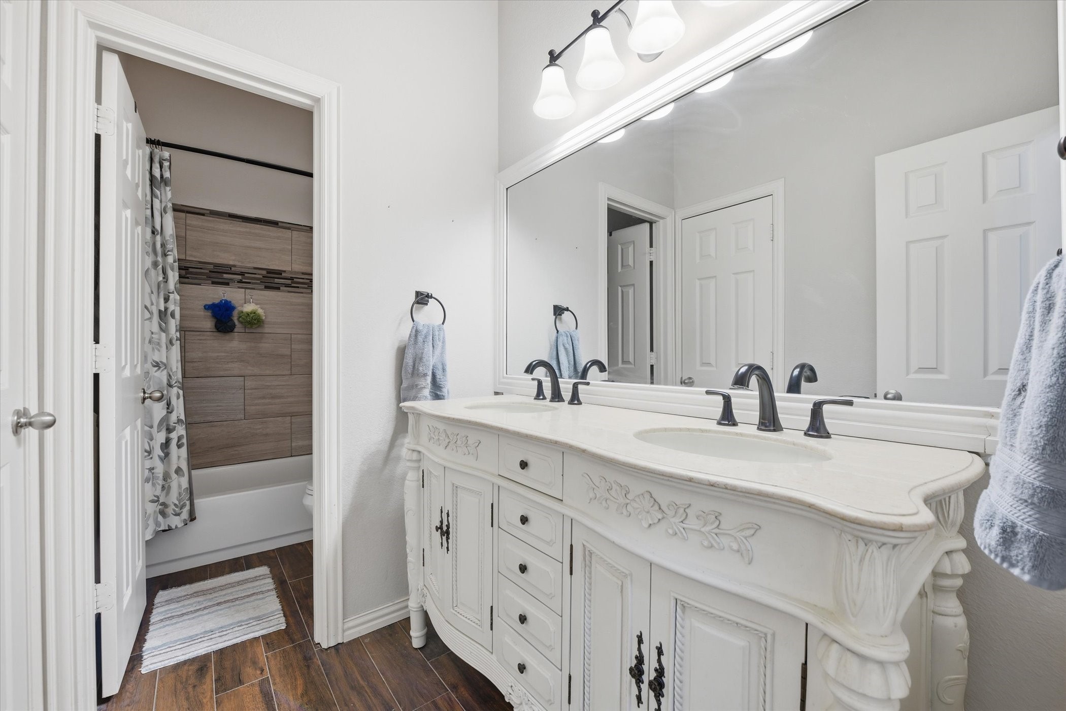 5449 Lori Valley Lane Fort Worth TX 76244
