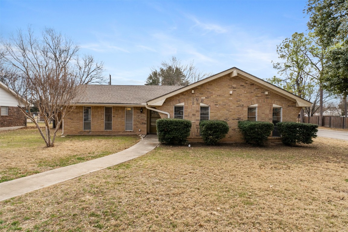 2308 Asbury Street Brownwood TX 76801