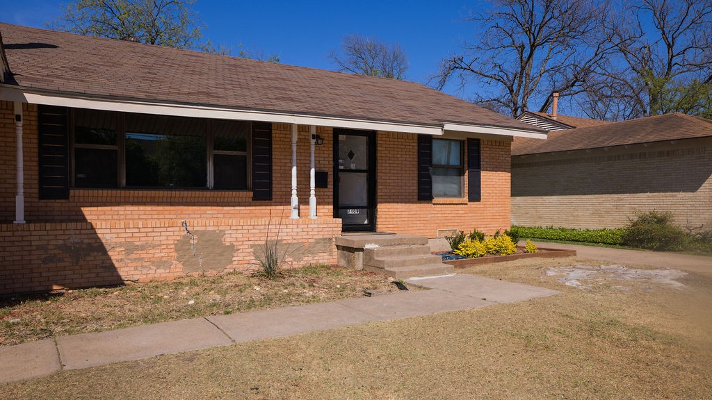 2409 Materhorn Drive Dallas TX 75228