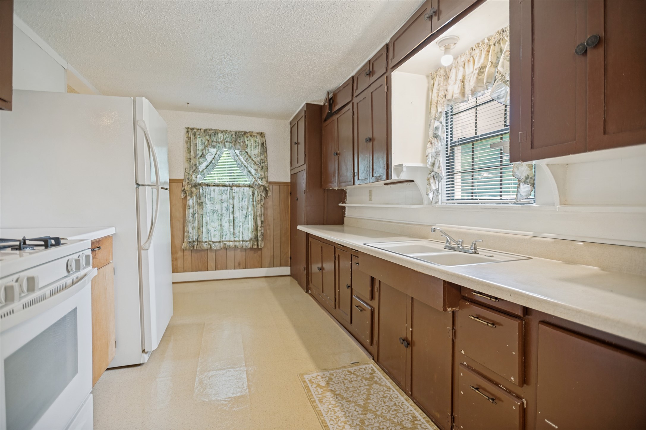 707 Cannon Drive Euless TX 76040