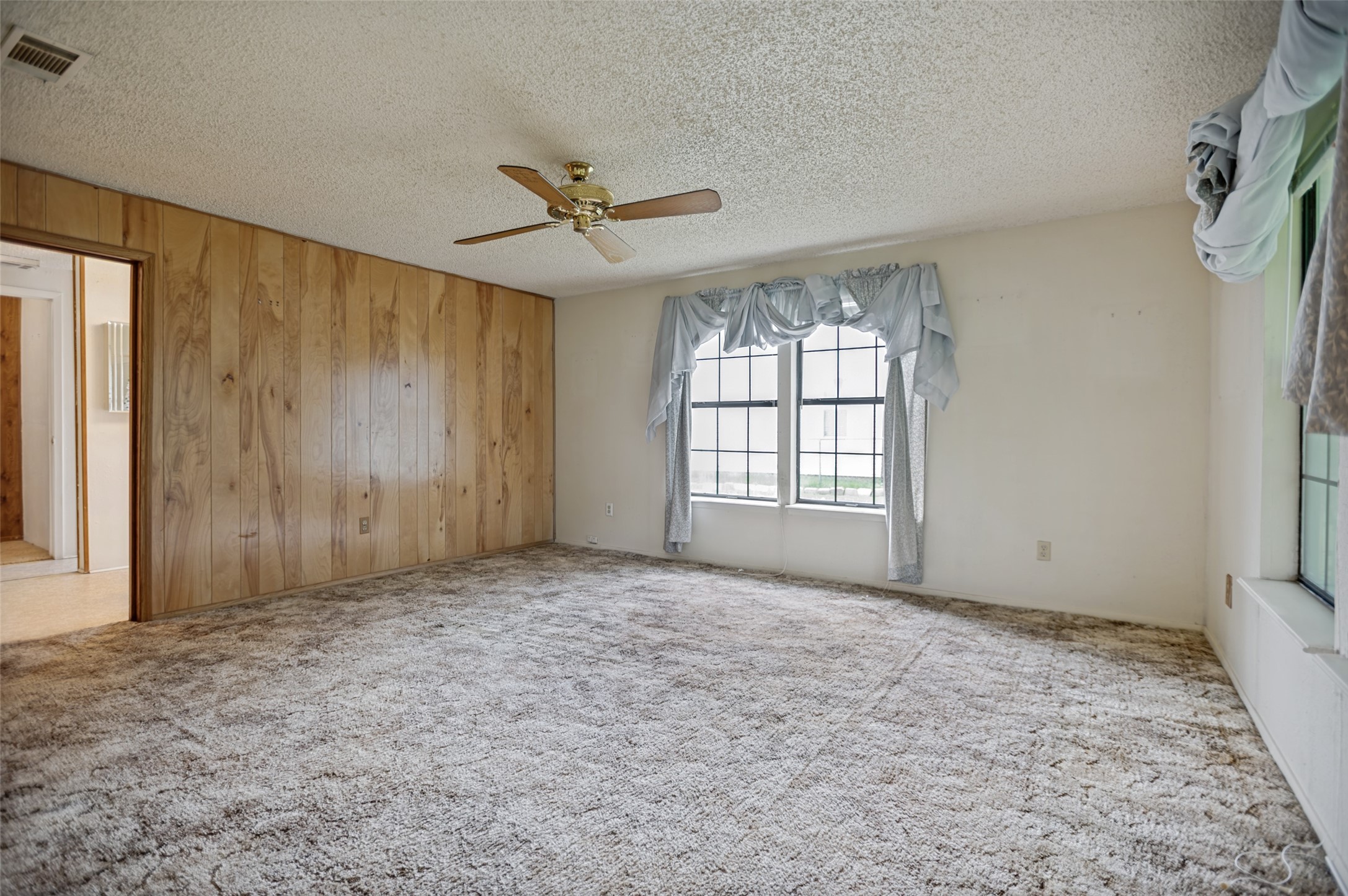 707 Cannon Drive Euless TX 76040