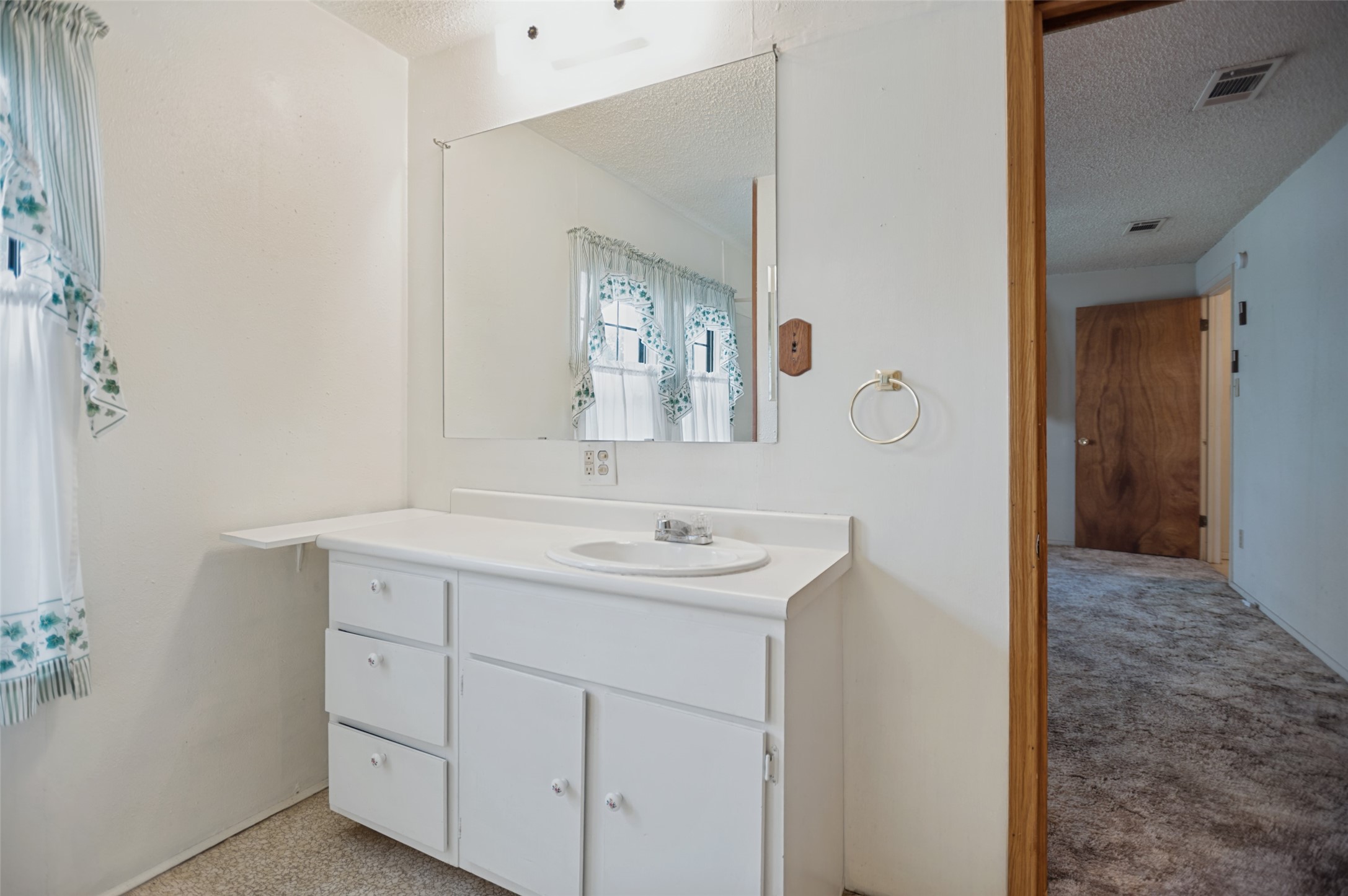 707 Cannon Drive Euless TX 76040