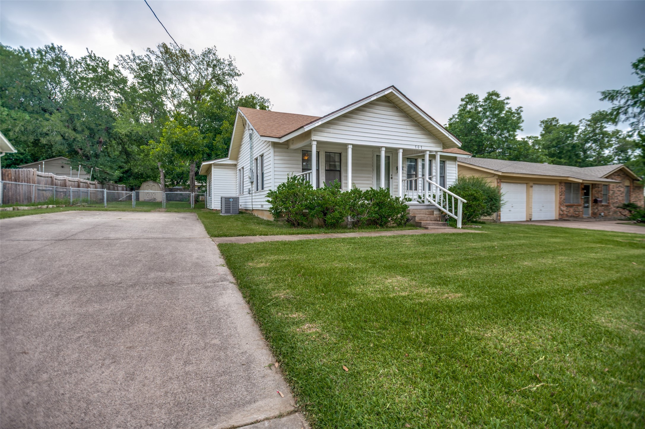 707 Cannon Drive Euless TX 76040