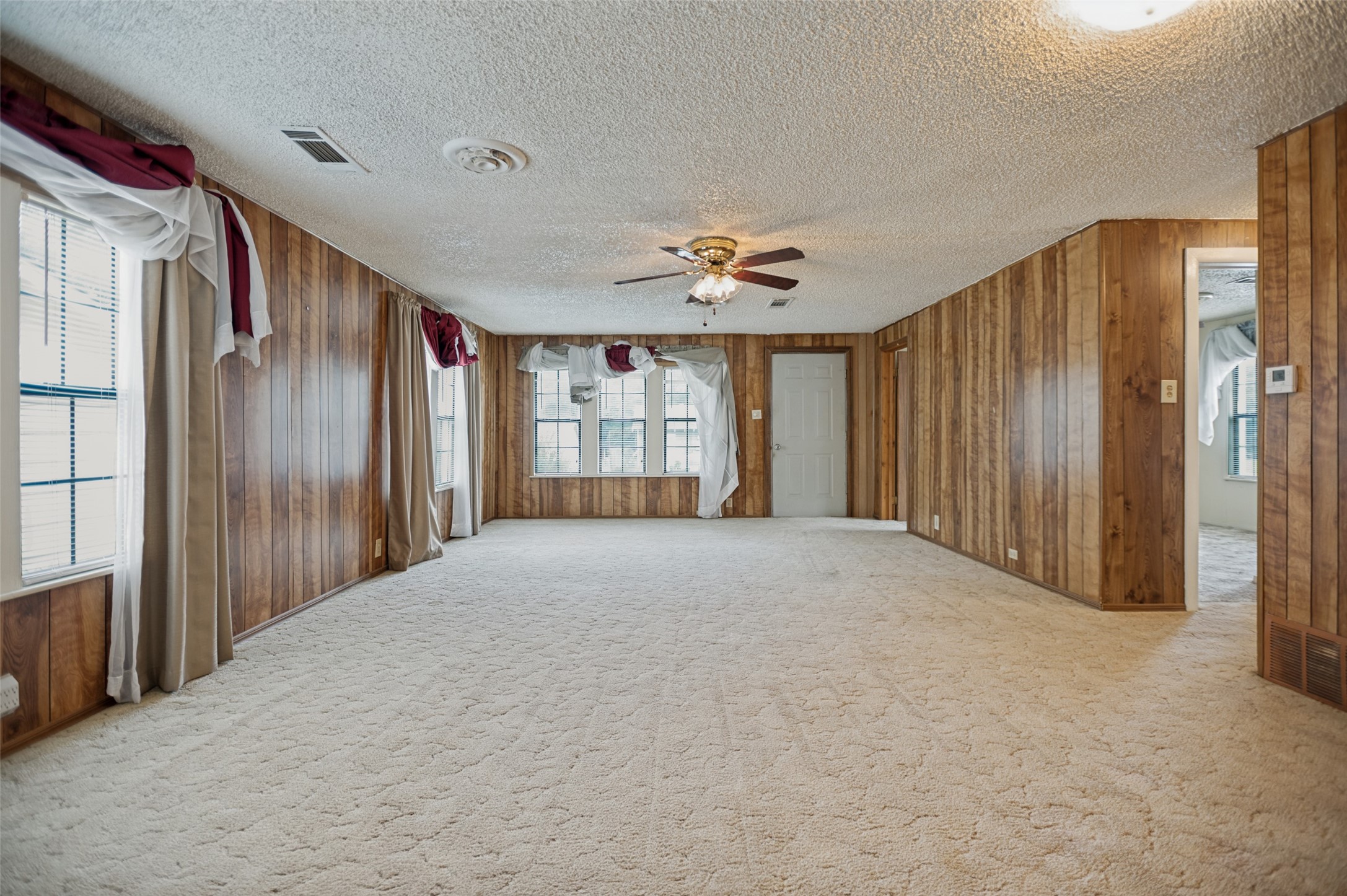 707 Cannon Drive Euless TX 76040