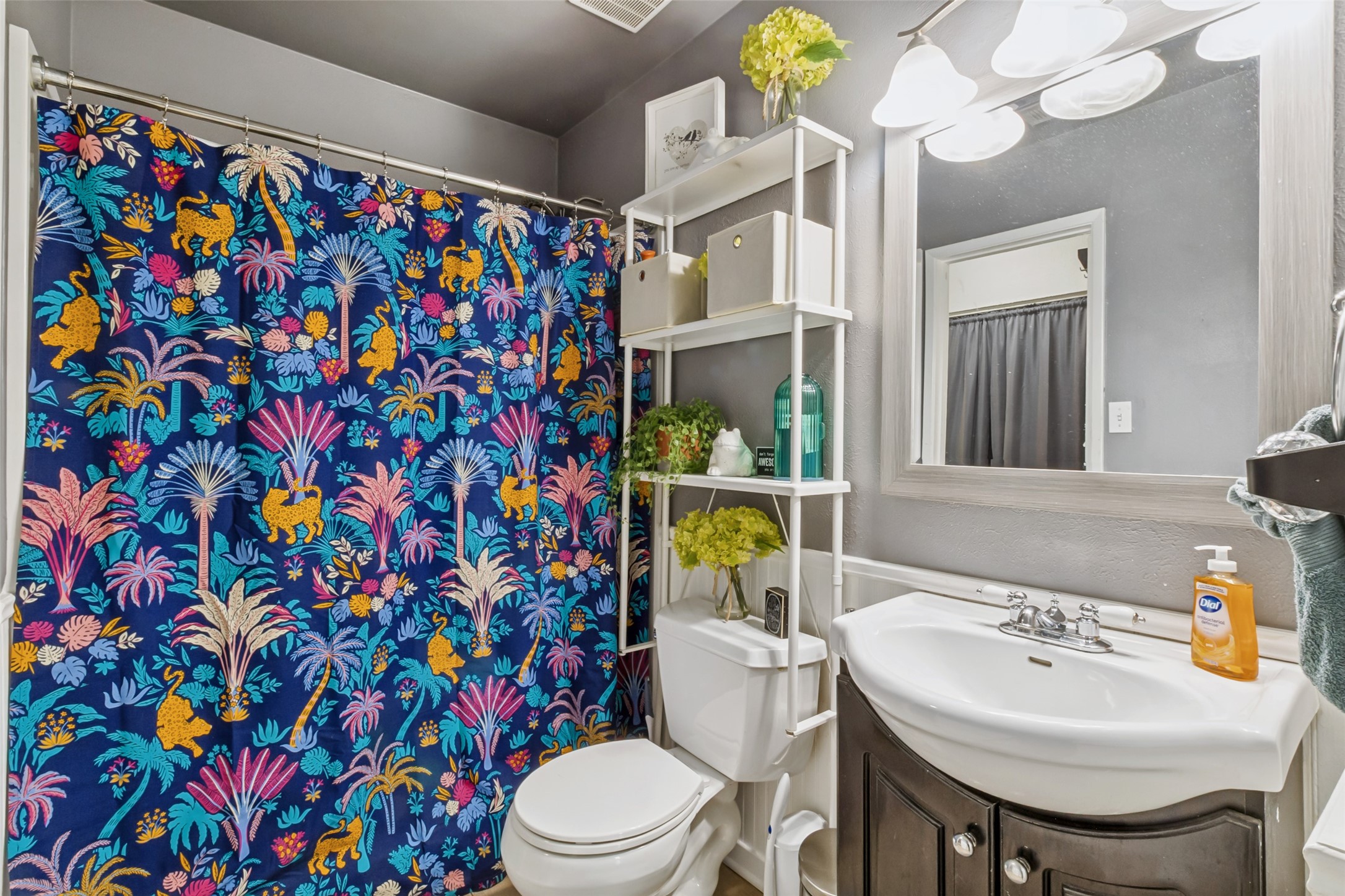 6017 Turner Street The Colony TX 75056