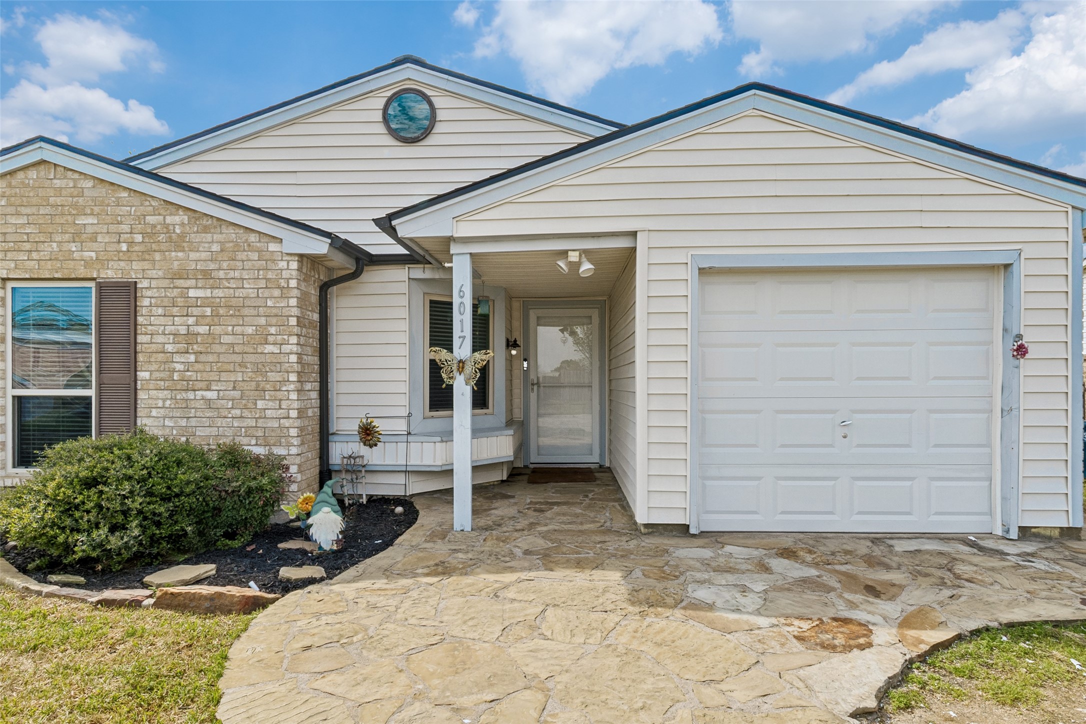6017 Turner Street The Colony TX 75056