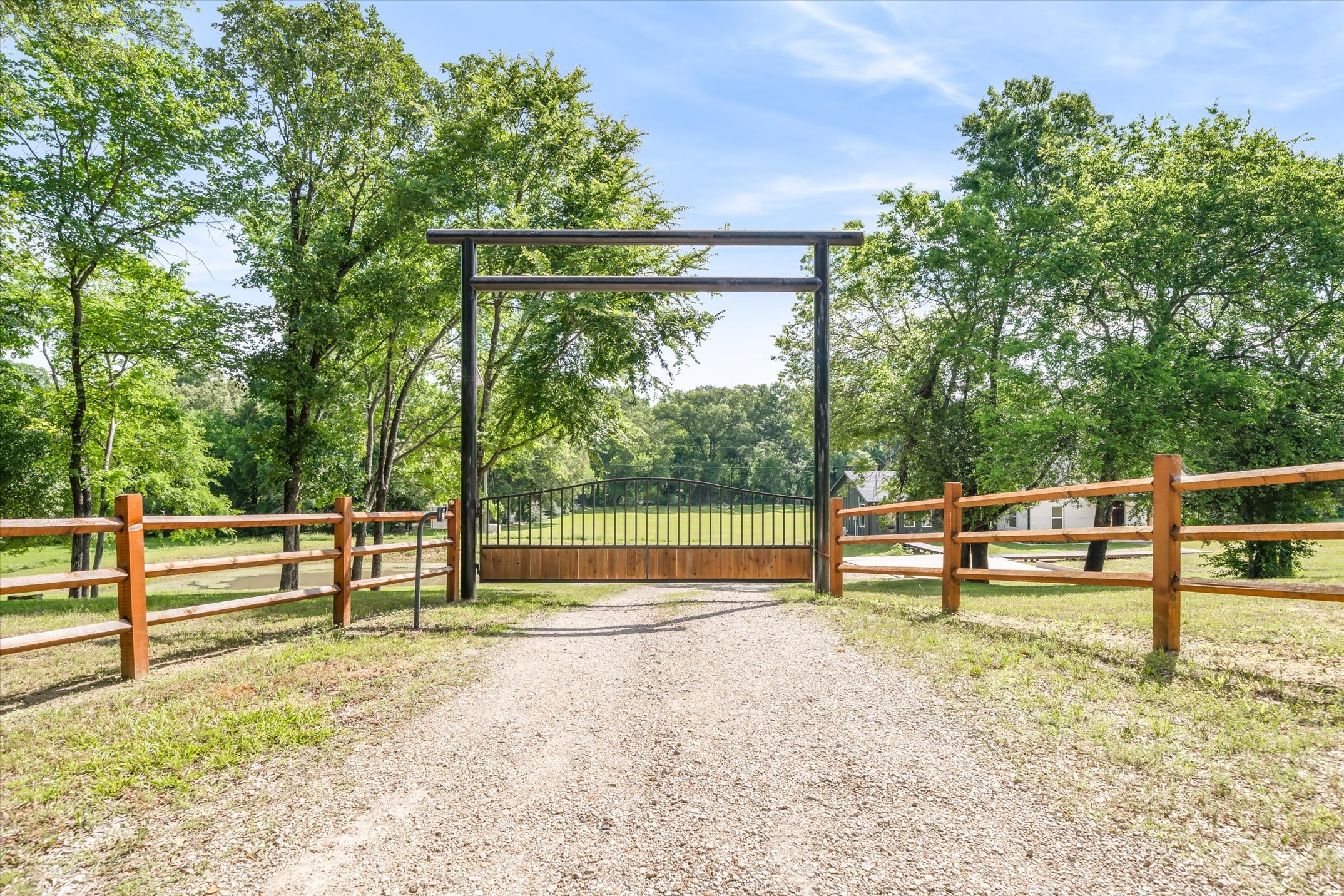 165 Vz County Road 1126 Fruitvale TX 75127