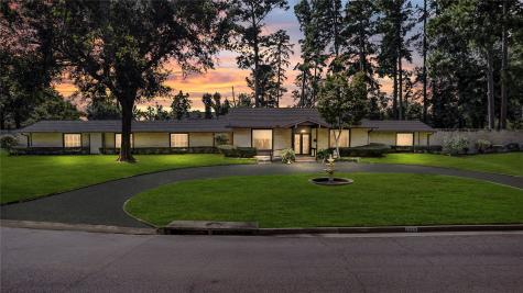 1300 Montclair Street Longview TX 75601