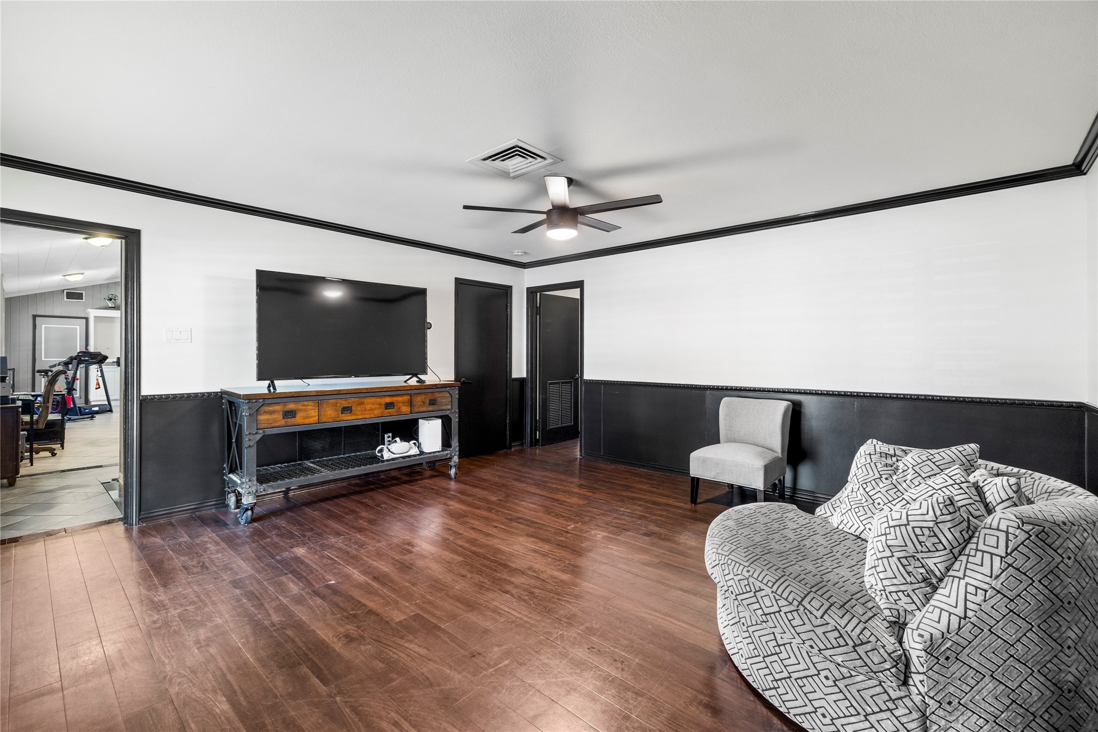 1300 Montclair Street Longview TX 75601