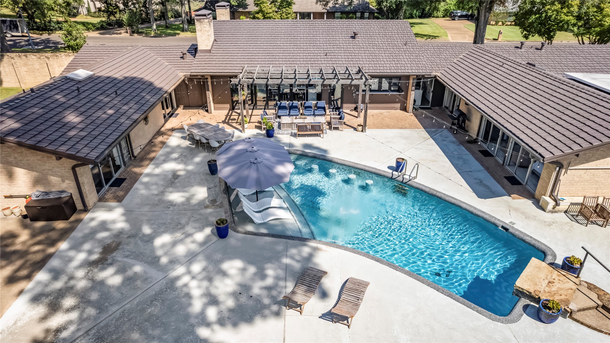 1300 Montclair Street Longview TX 75601