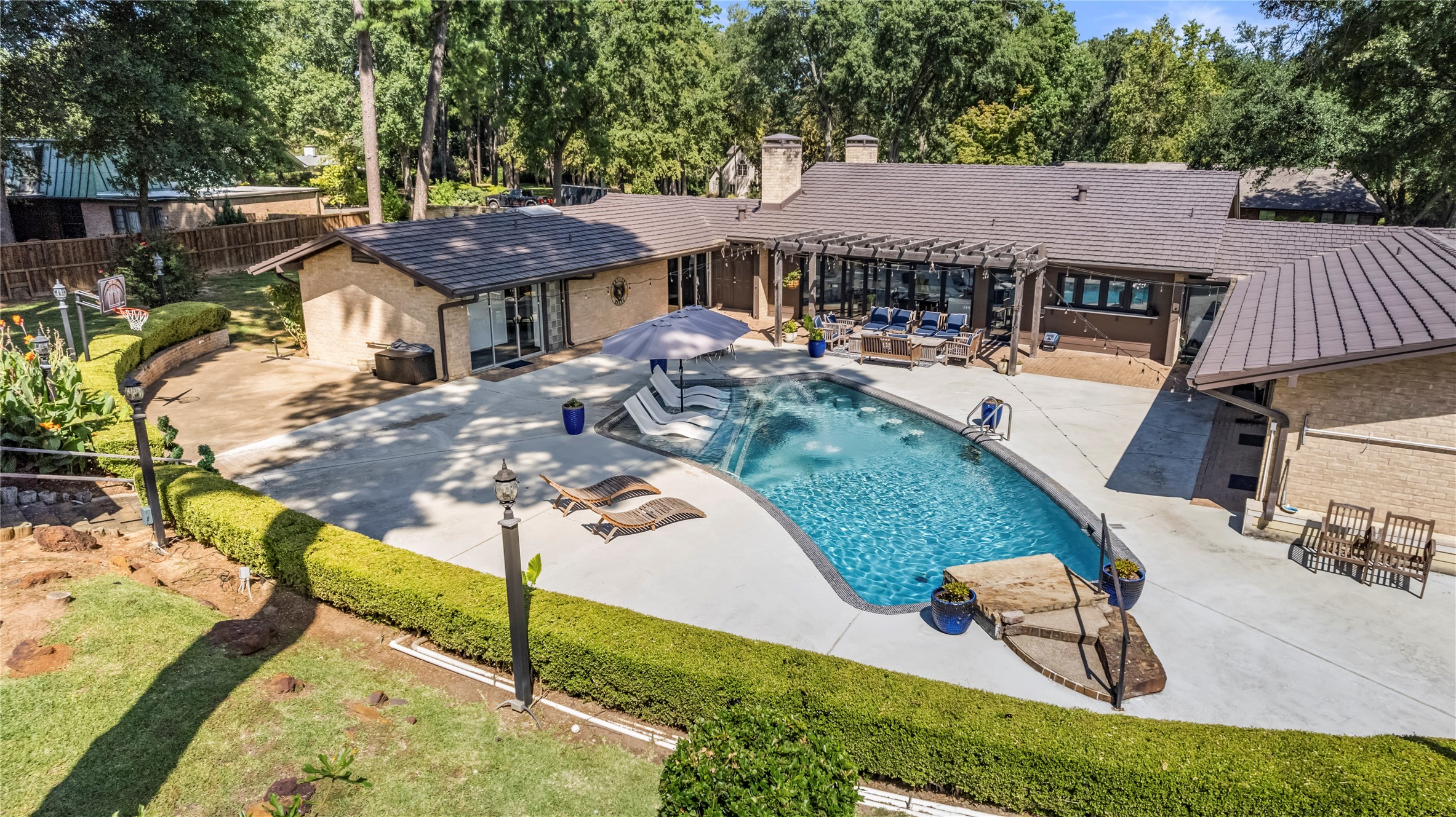 1300 Montclair Street Longview TX 75601