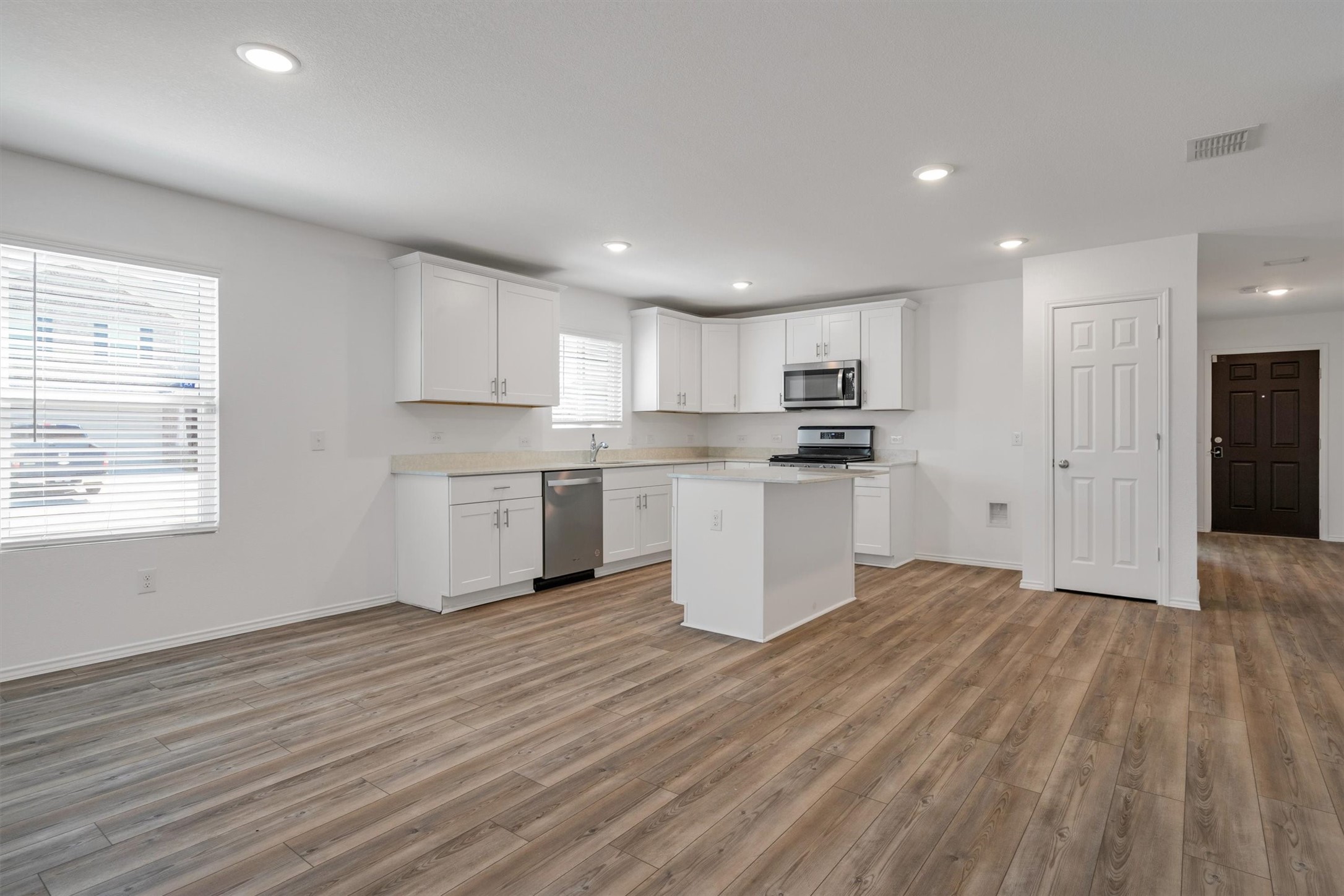 1100 Varson Drive Haslet TX 76052