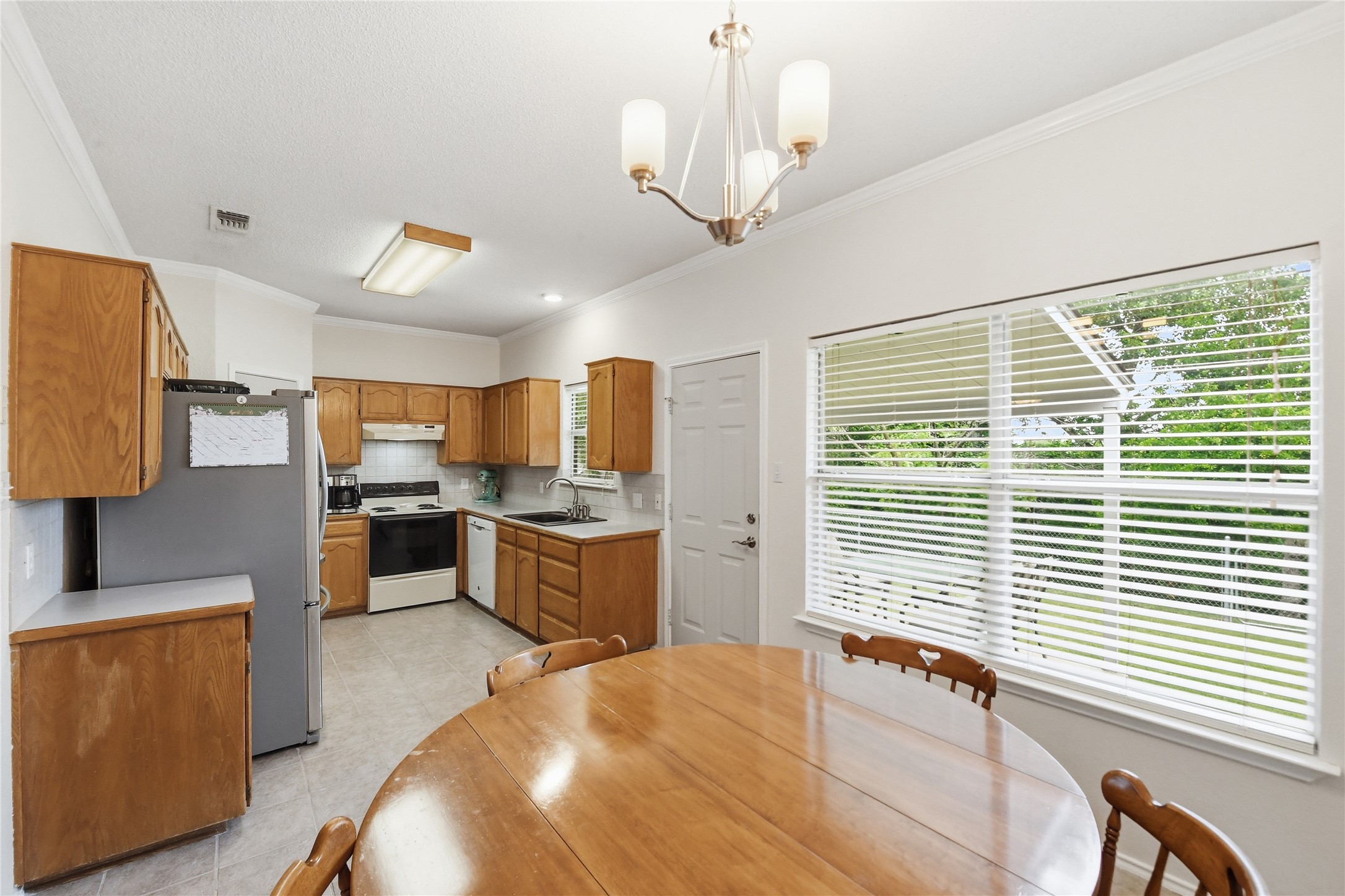 6732 Basswood Drive Fort Worth TX 76135