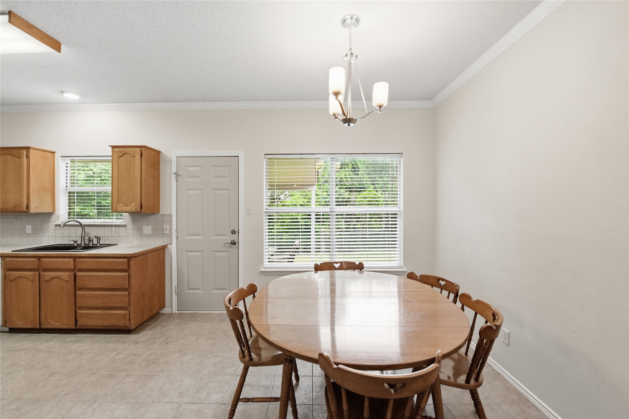6732 Basswood Drive Fort Worth TX 76135
