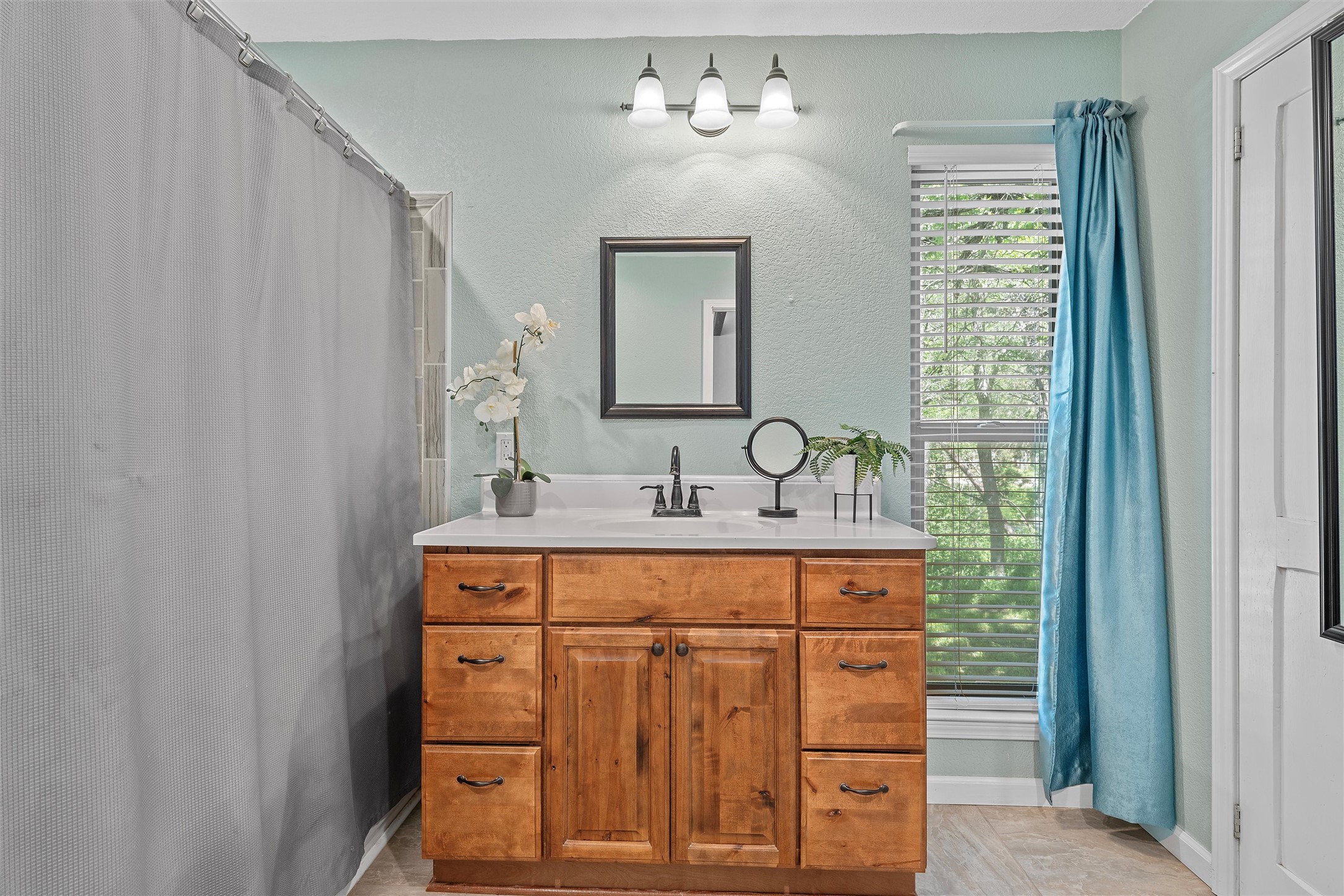 384 Fort Graham Road Waco TX 76705