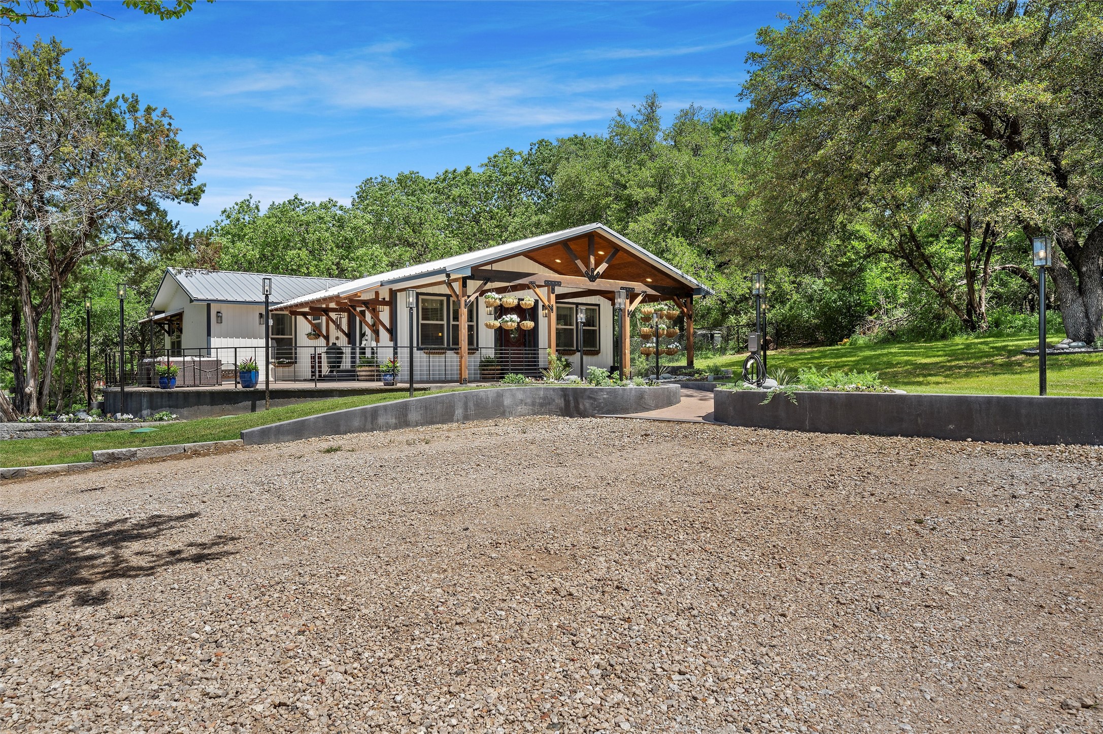 384 Fort Graham Road Waco TX 76705