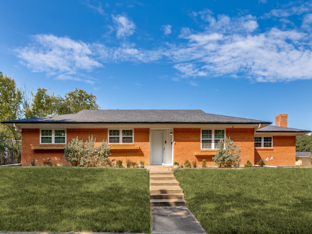 2316 Carten Street Fort Worth TX 76112