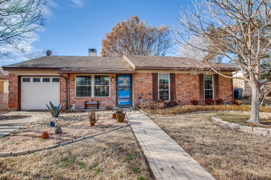 843 Woodrock Drive Dallas TX 75217