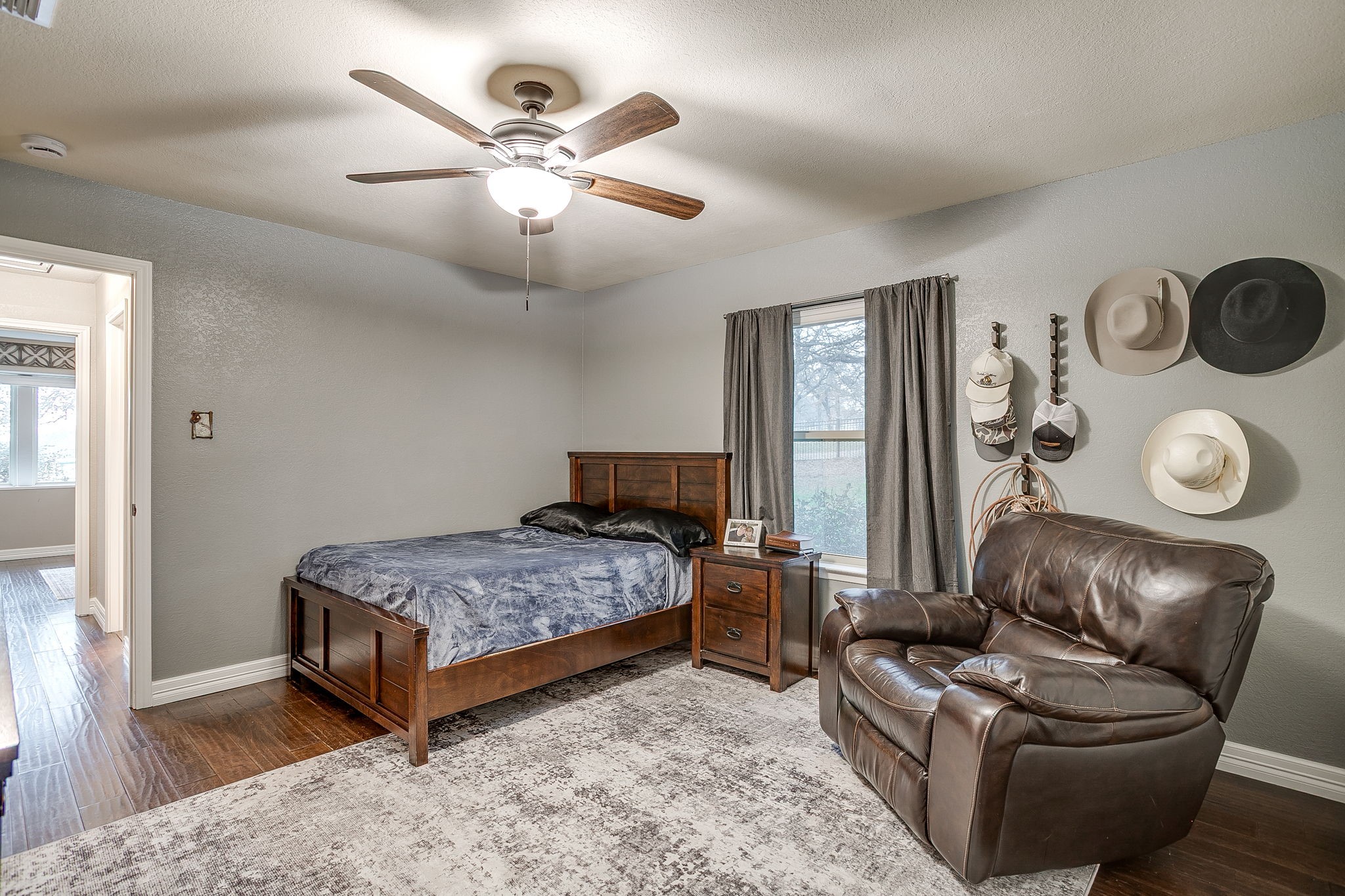 649 Christopher Lane Burleson TX 76028