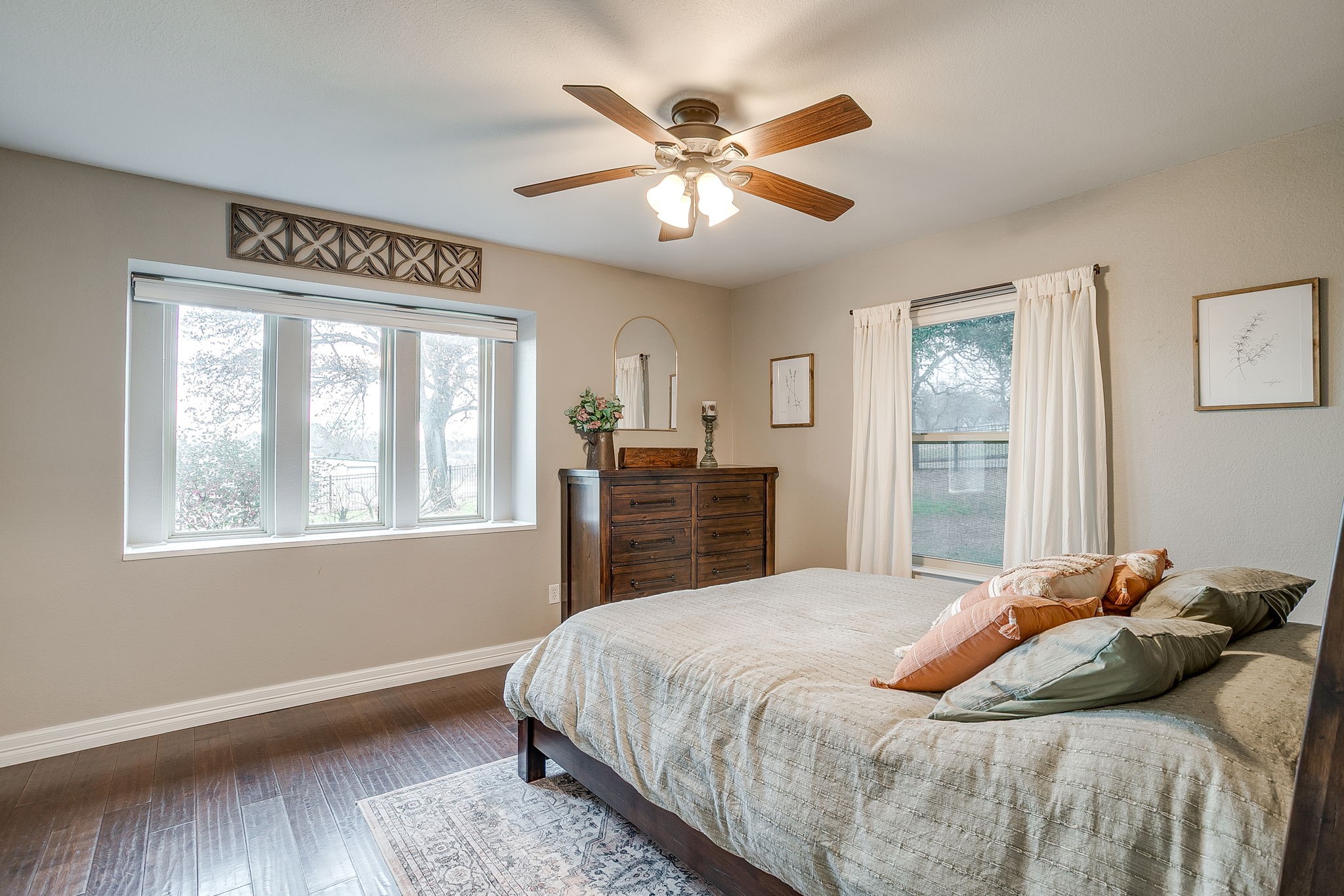 649 Christopher Lane Burleson TX 76028