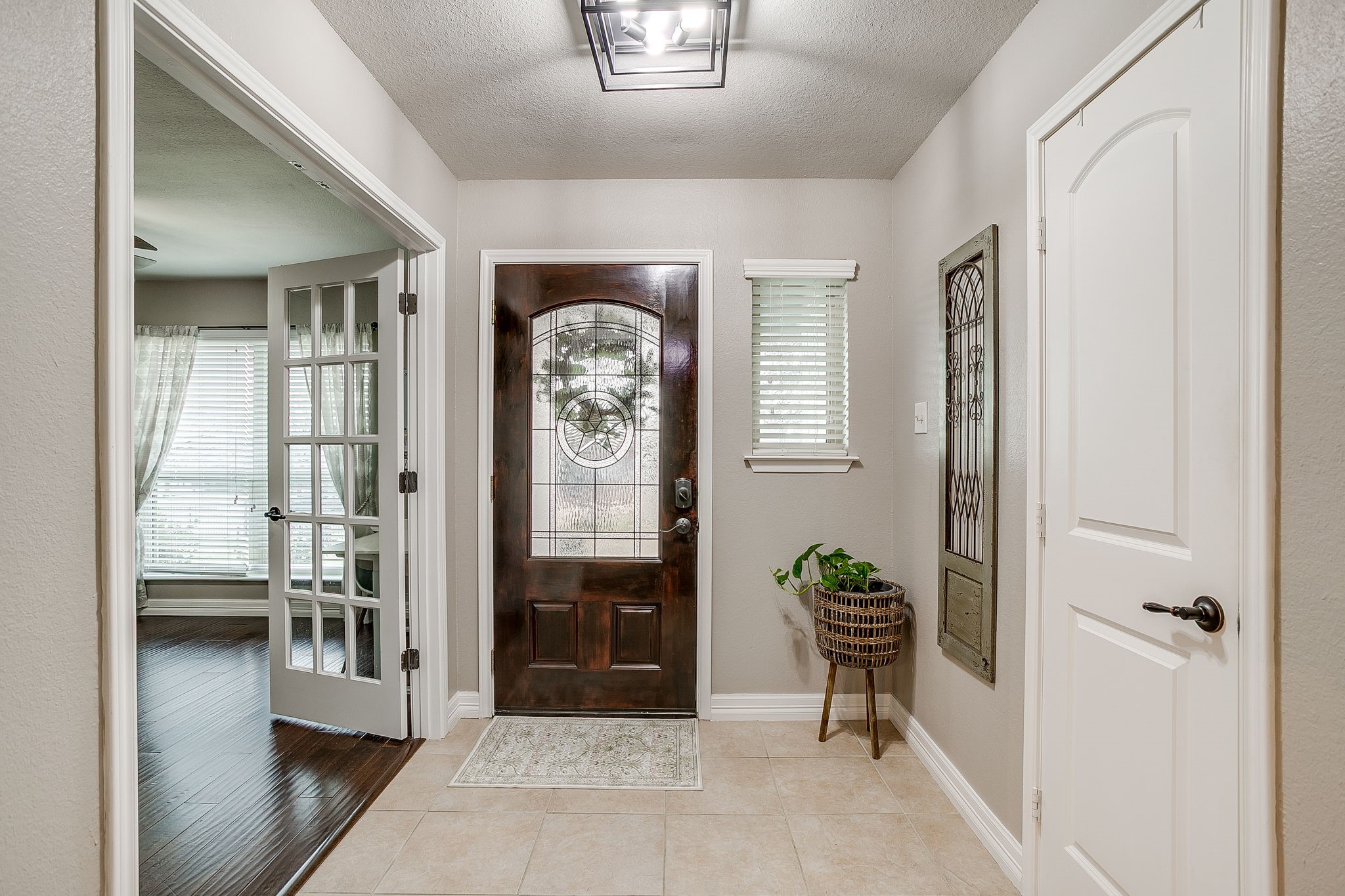 649 Christopher Lane Burleson TX 76028