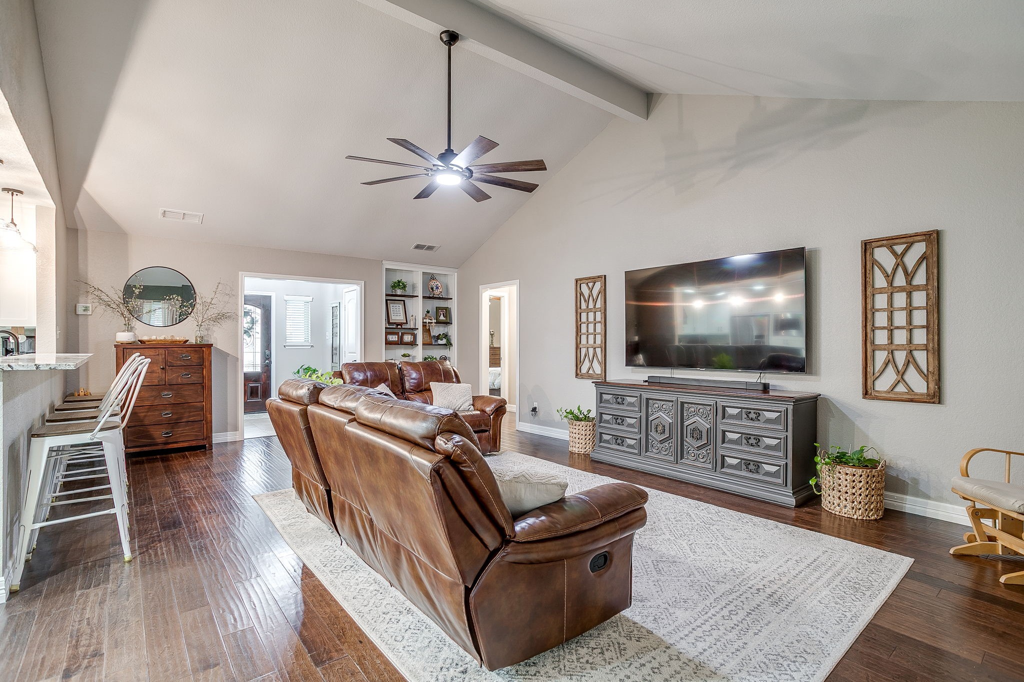 649 Christopher Lane Burleson TX 76028