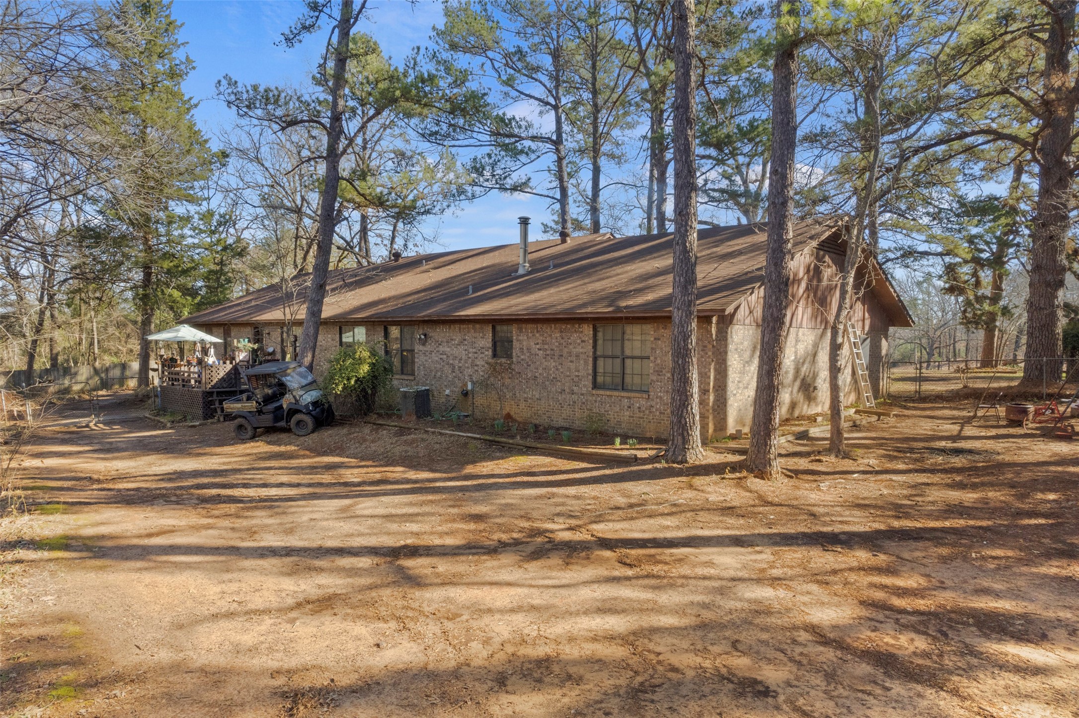 12869 Us Highway 259 N Omaha TX 75571