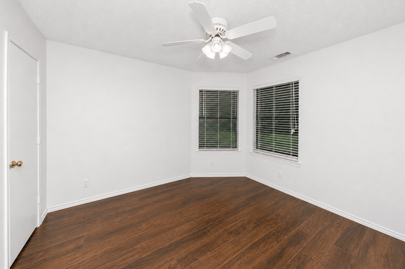 1001 Rosebud Drive Azle TX 76020
