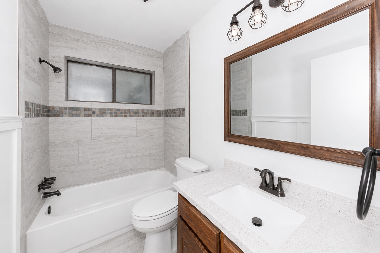 1001 Rosebud Drive Azle TX 76020