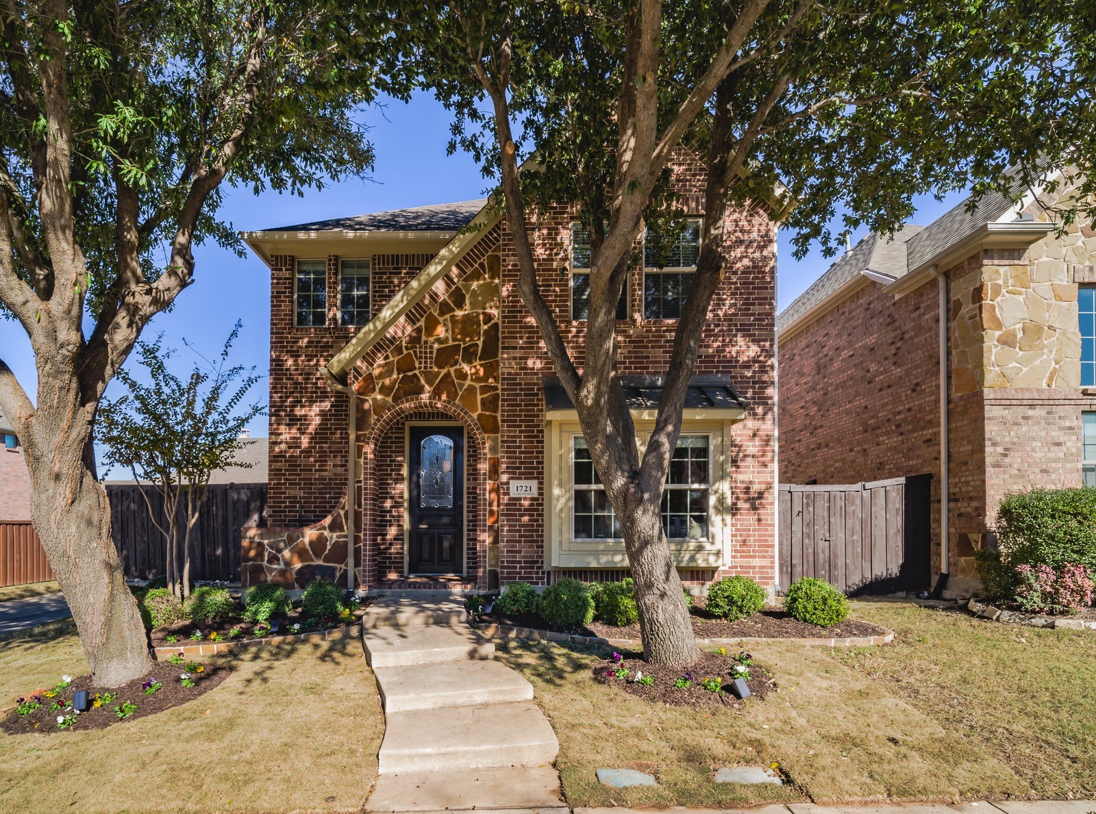 1721 Snow Owl Court Carrollton TX 75010
